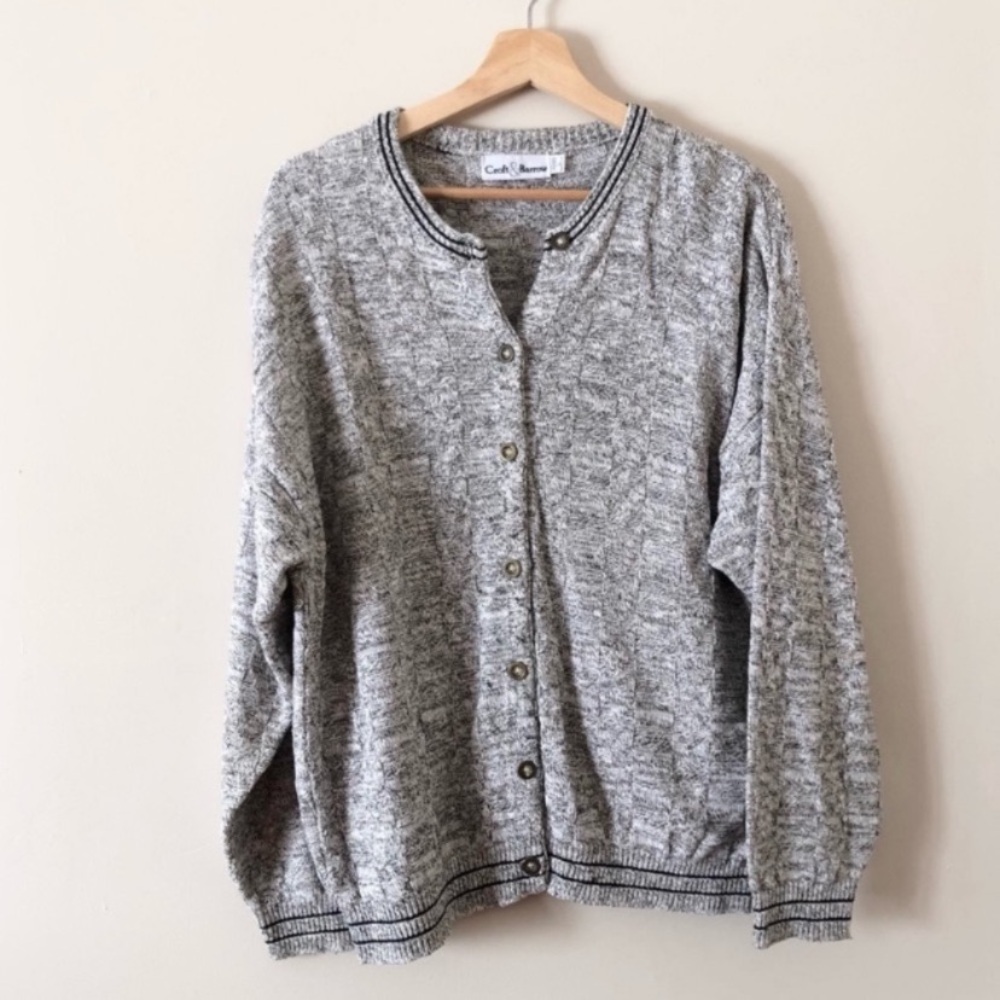 Vintage Croft & Barrow • Gray Cardigan